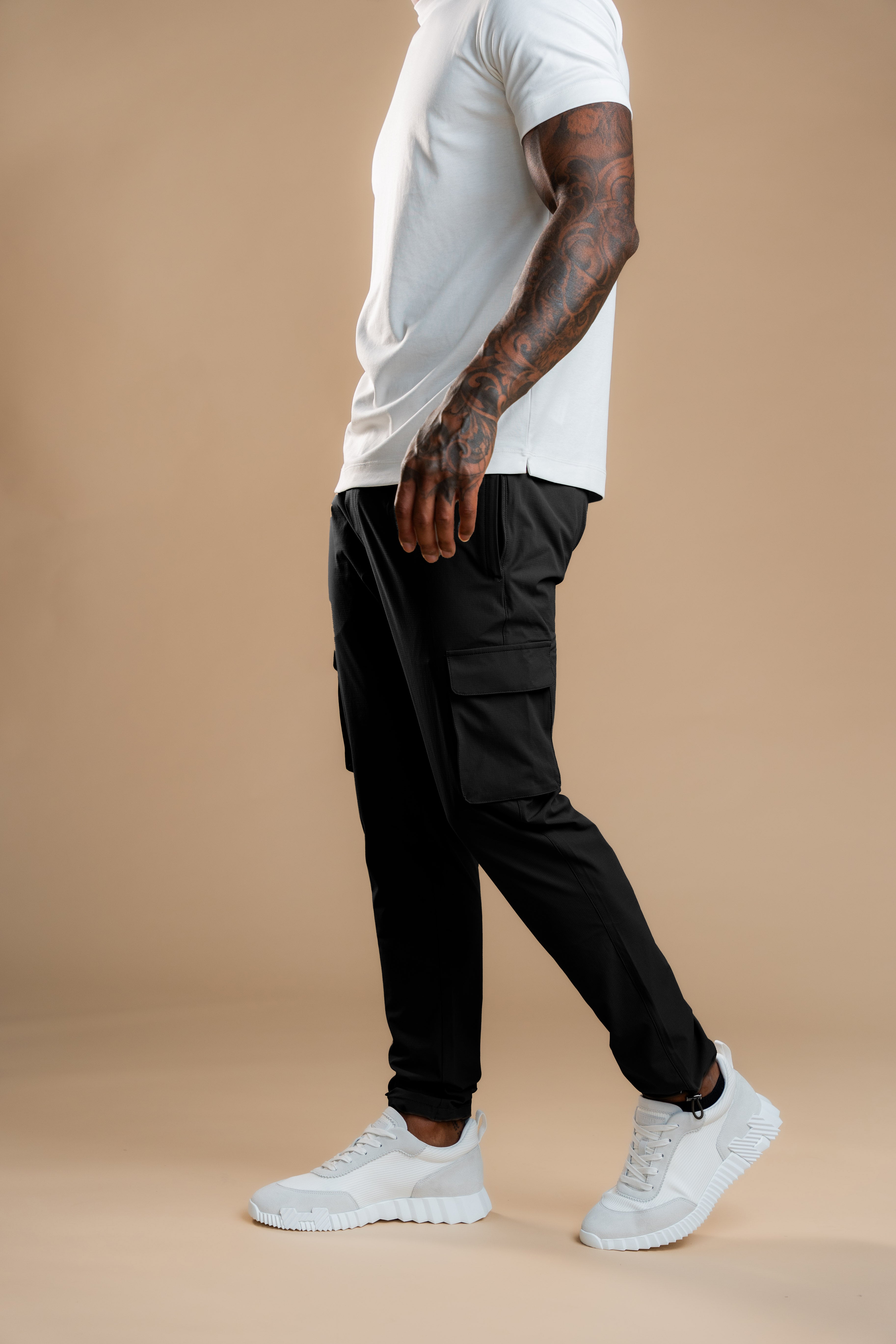 Cargo Tech Pants- Black
