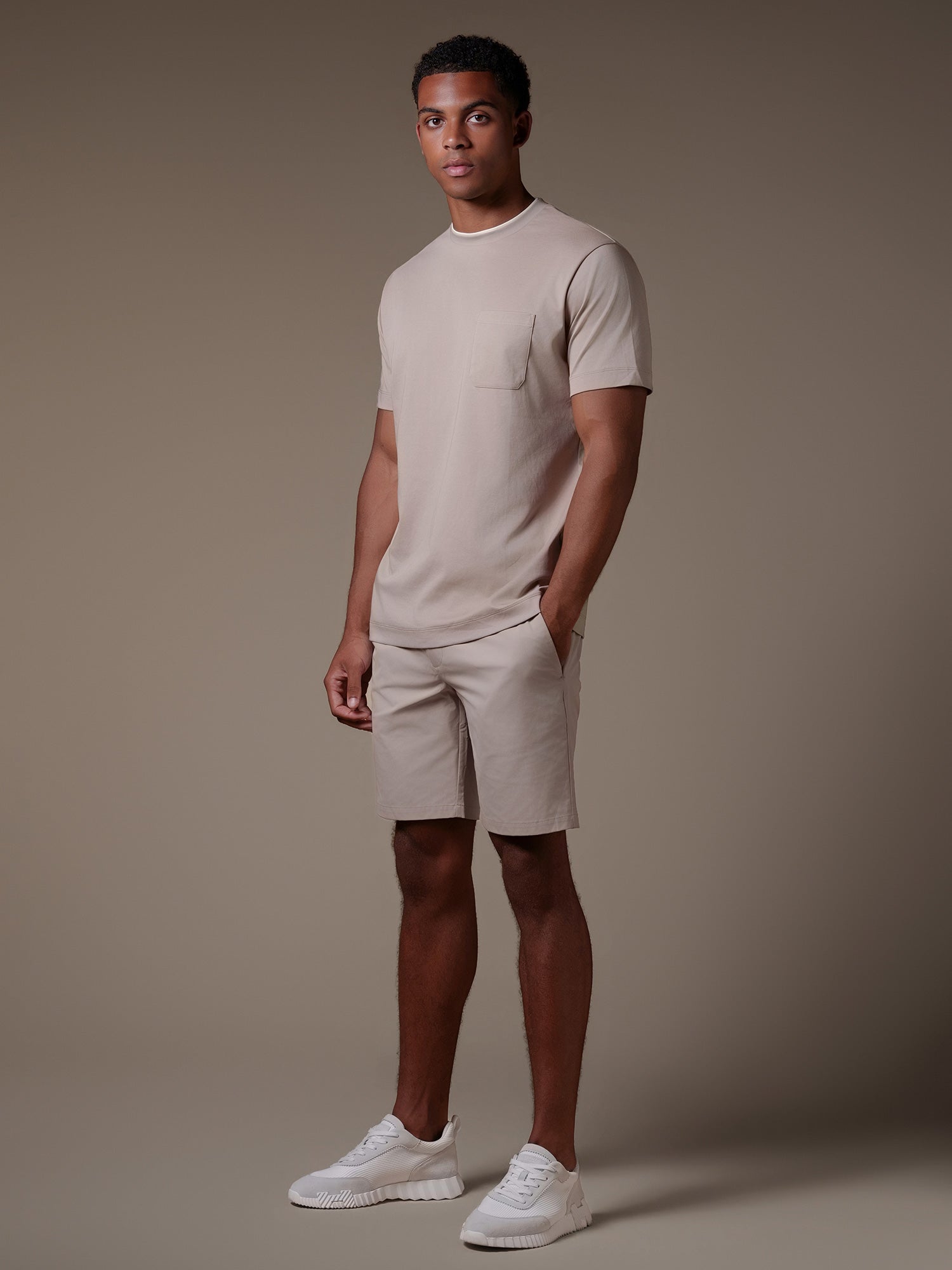 Core Short - Beige