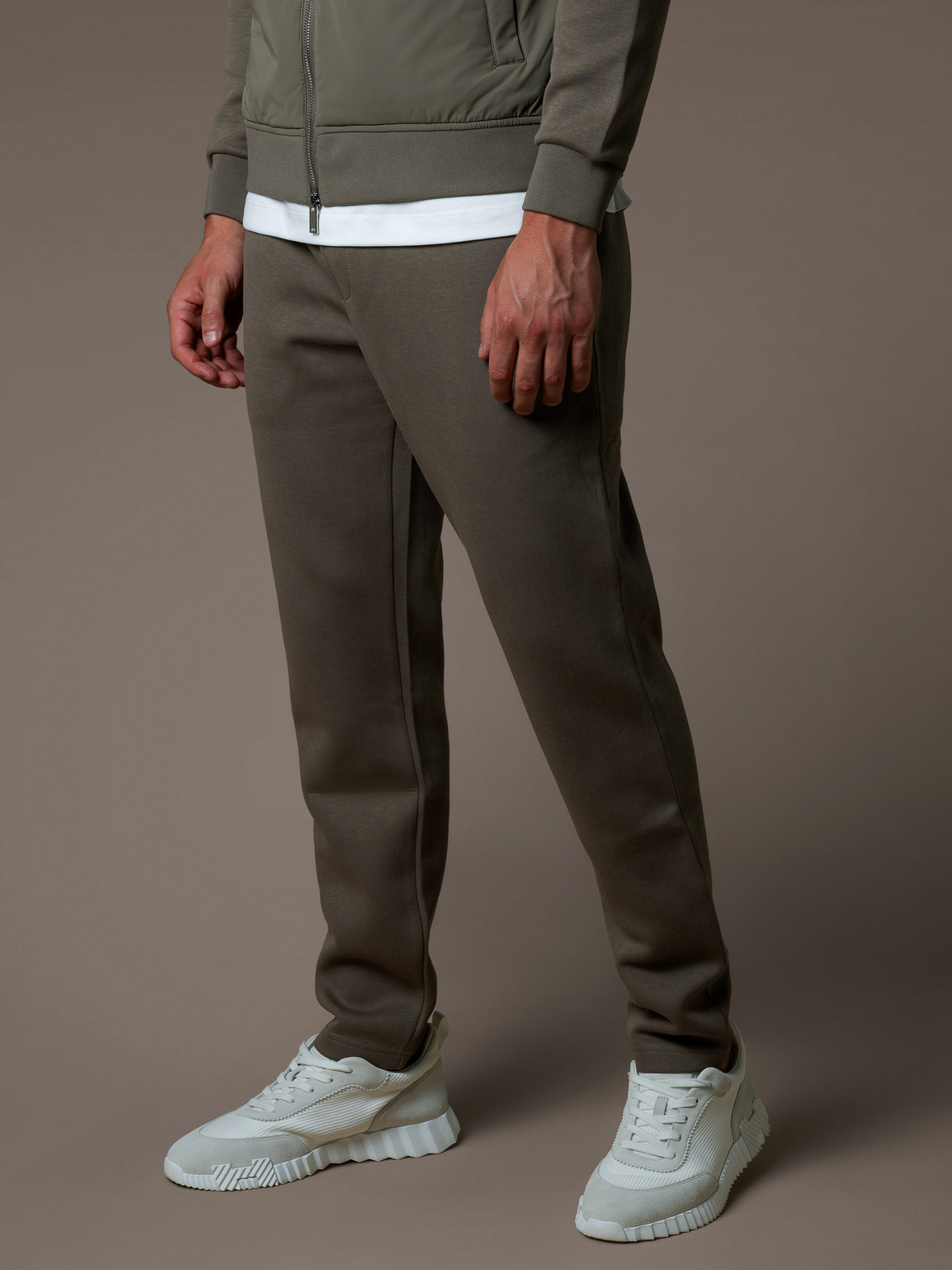 Hybrid Jogger - Taupe