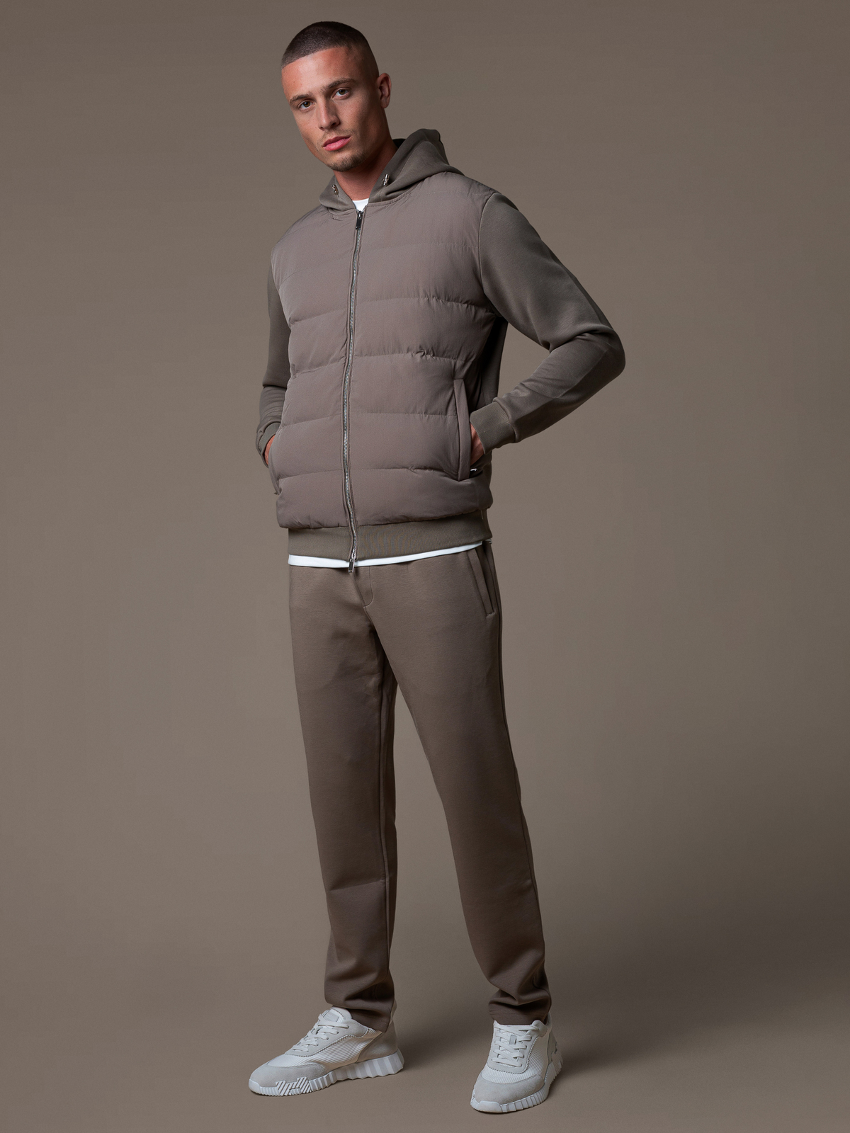 Hybrid Quilted Windbreaker - Taupe