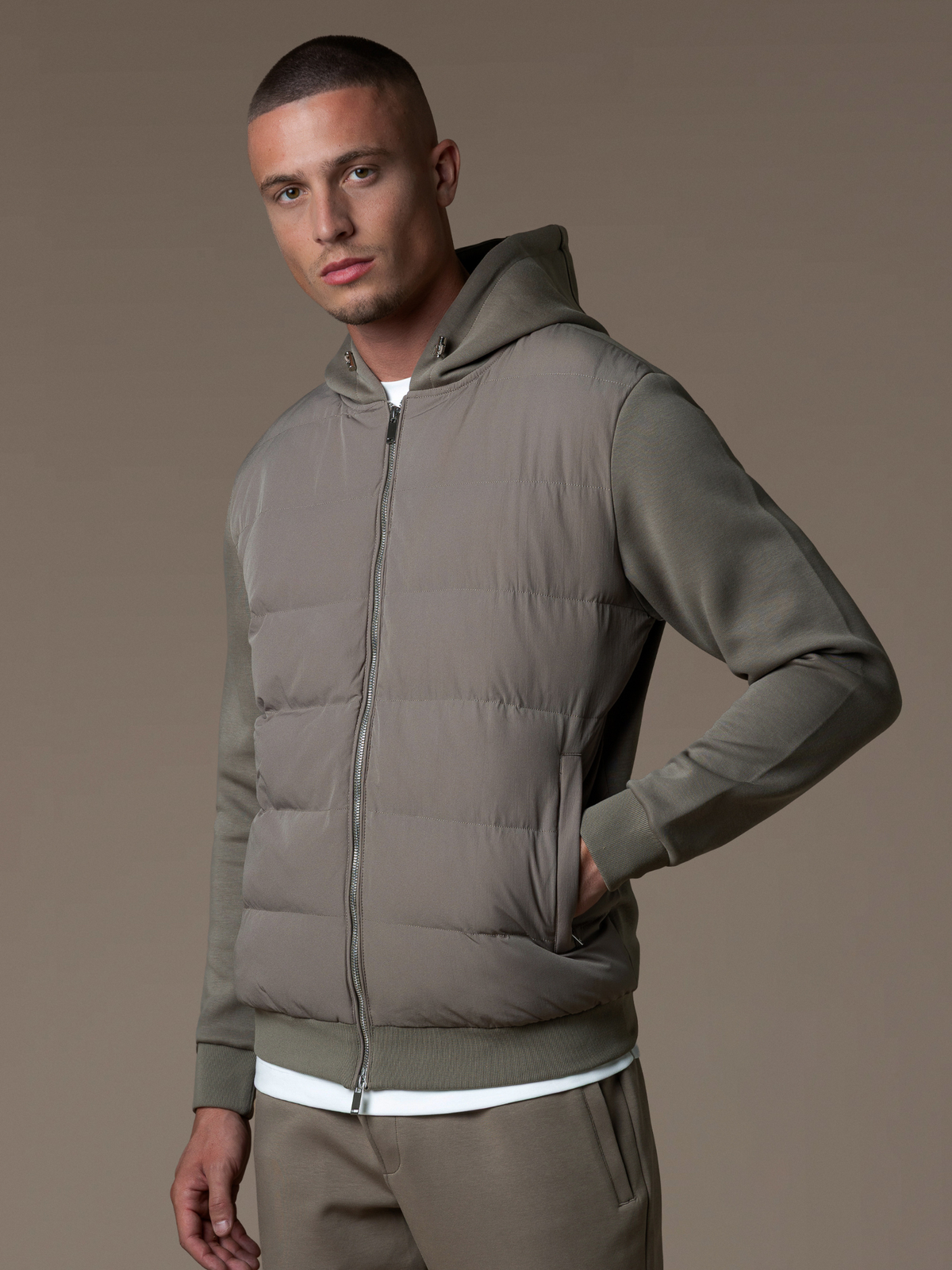 Hybrid Quilted Windbreaker - Taupe