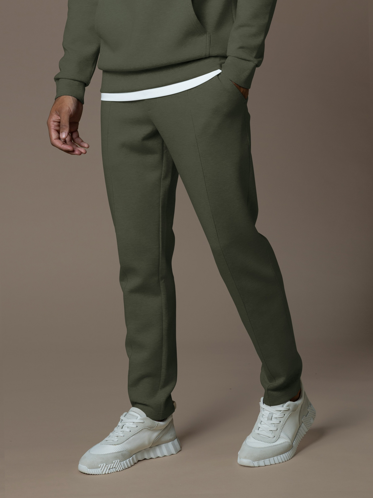 Essential Interlock Flow Jogger - Forest Green