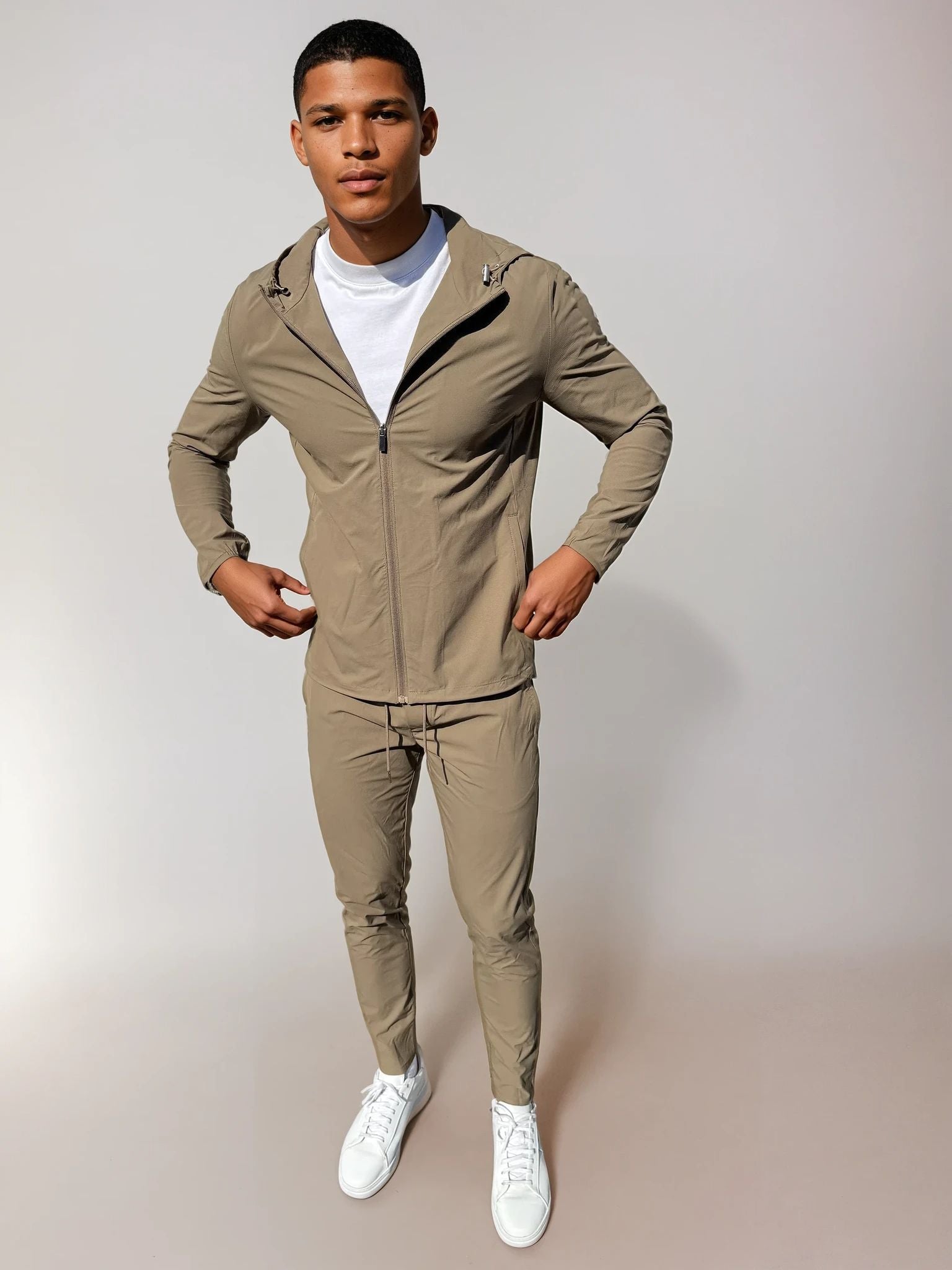 Tech Suit - Mocca