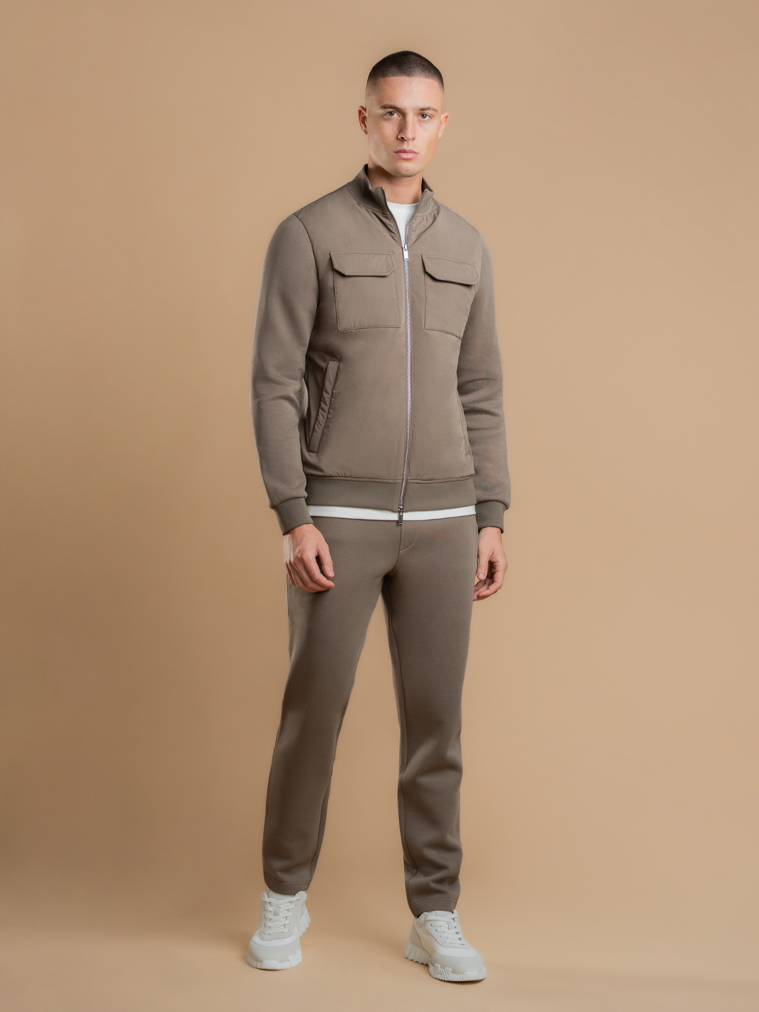 Hybrid Jogger - Taupe