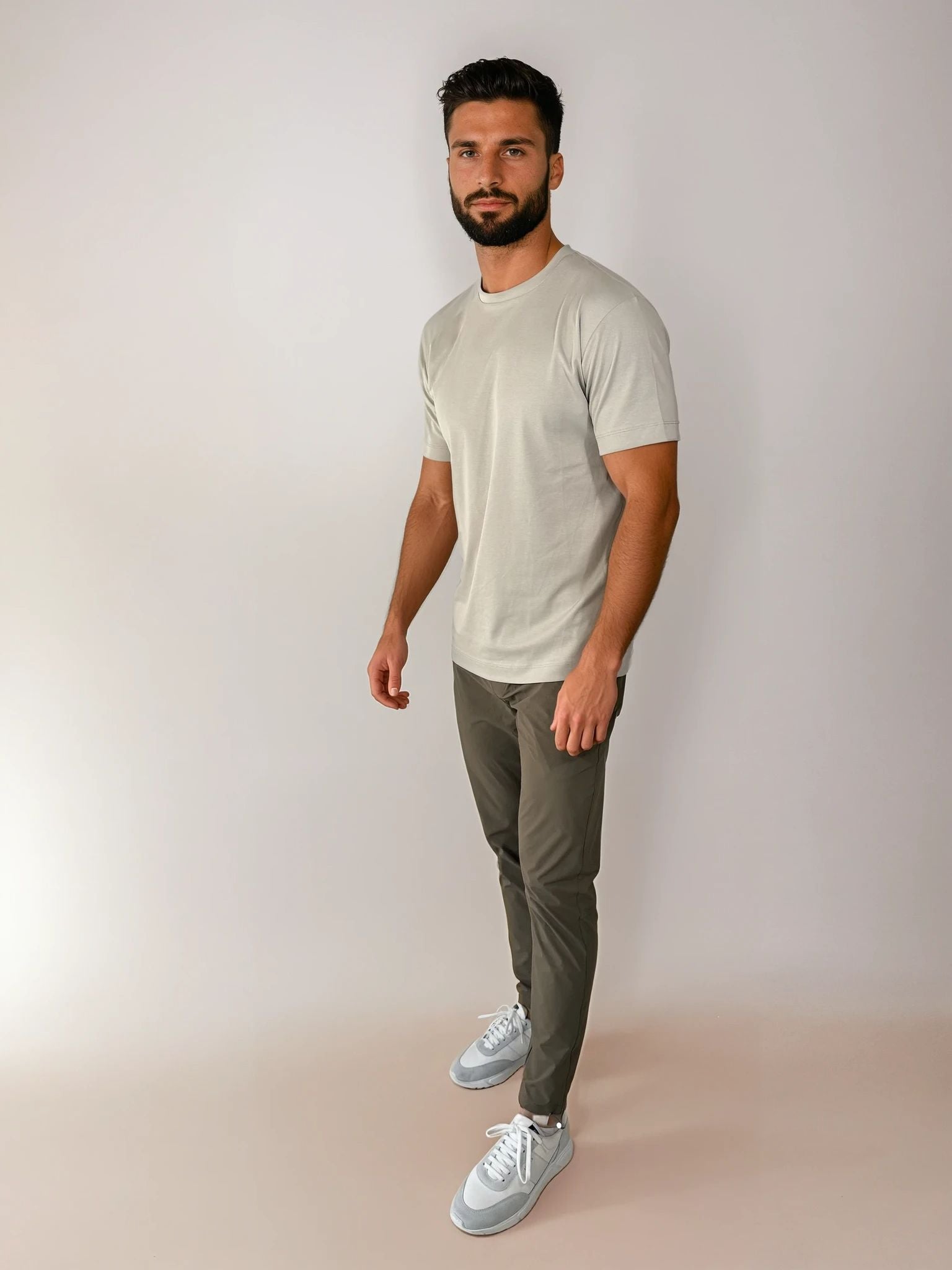 Essential Lux T-Shirt - Beige