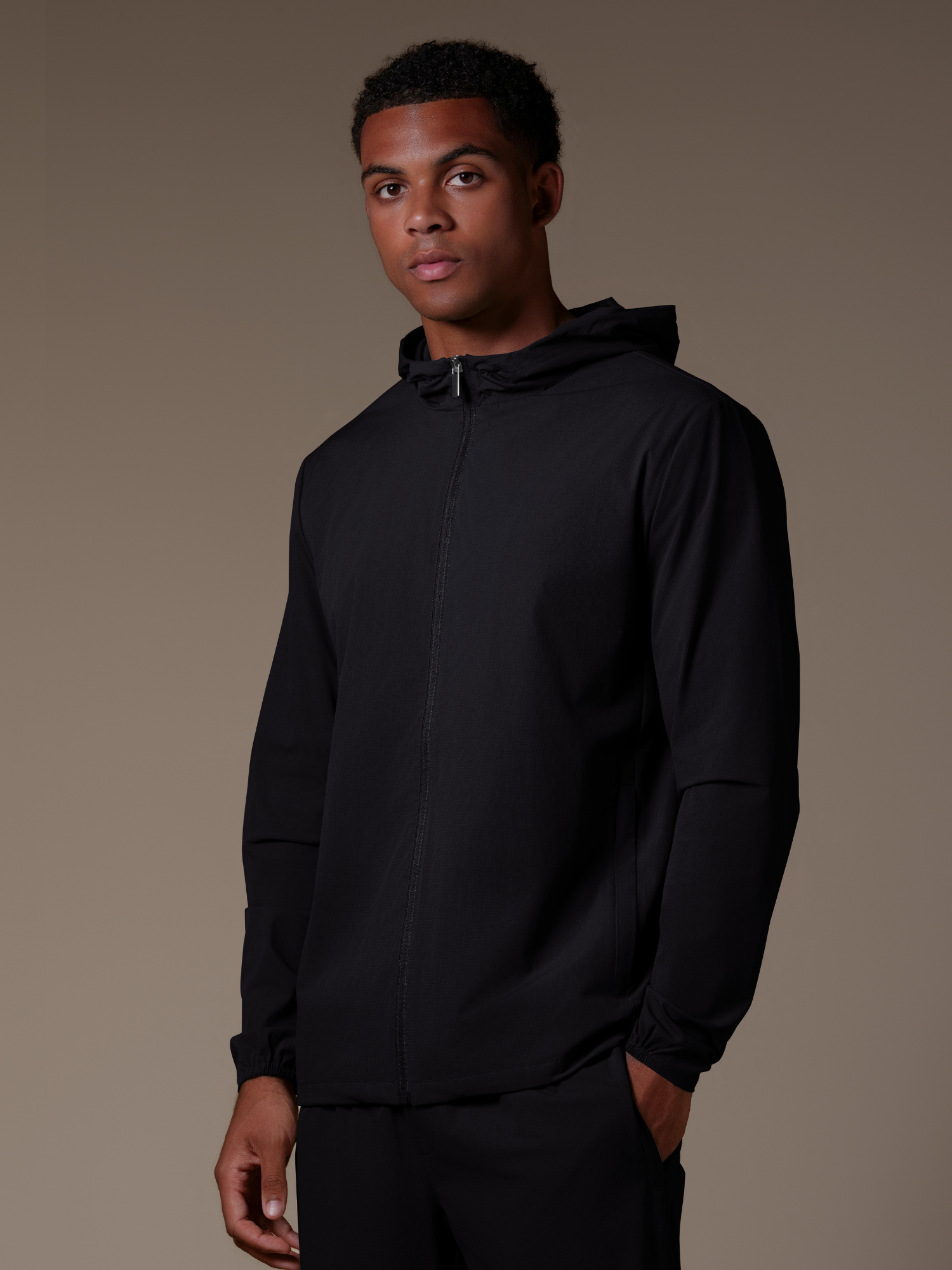 Tech Windbreaker - Black