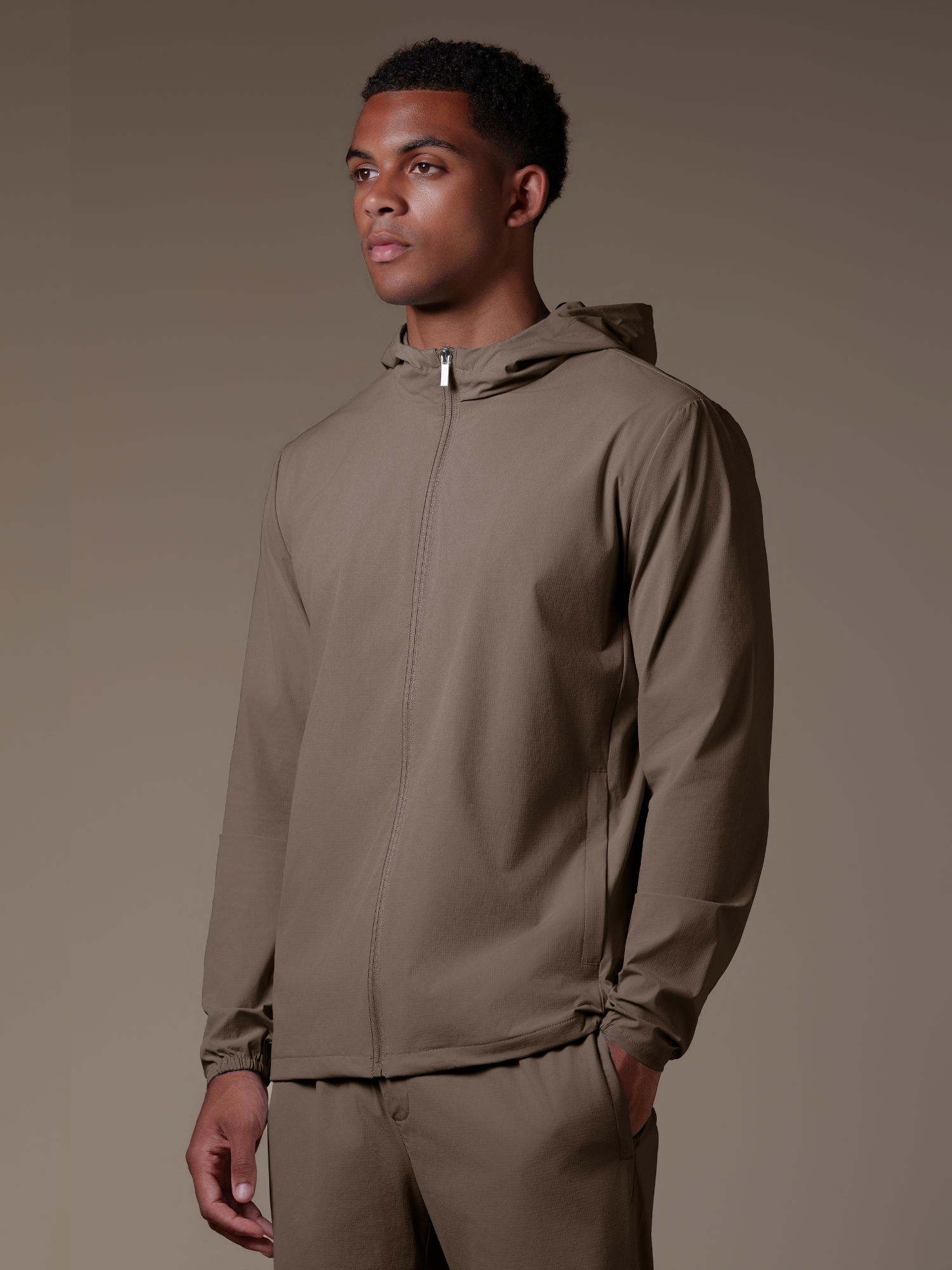 Tech Windbreaker - Mocca