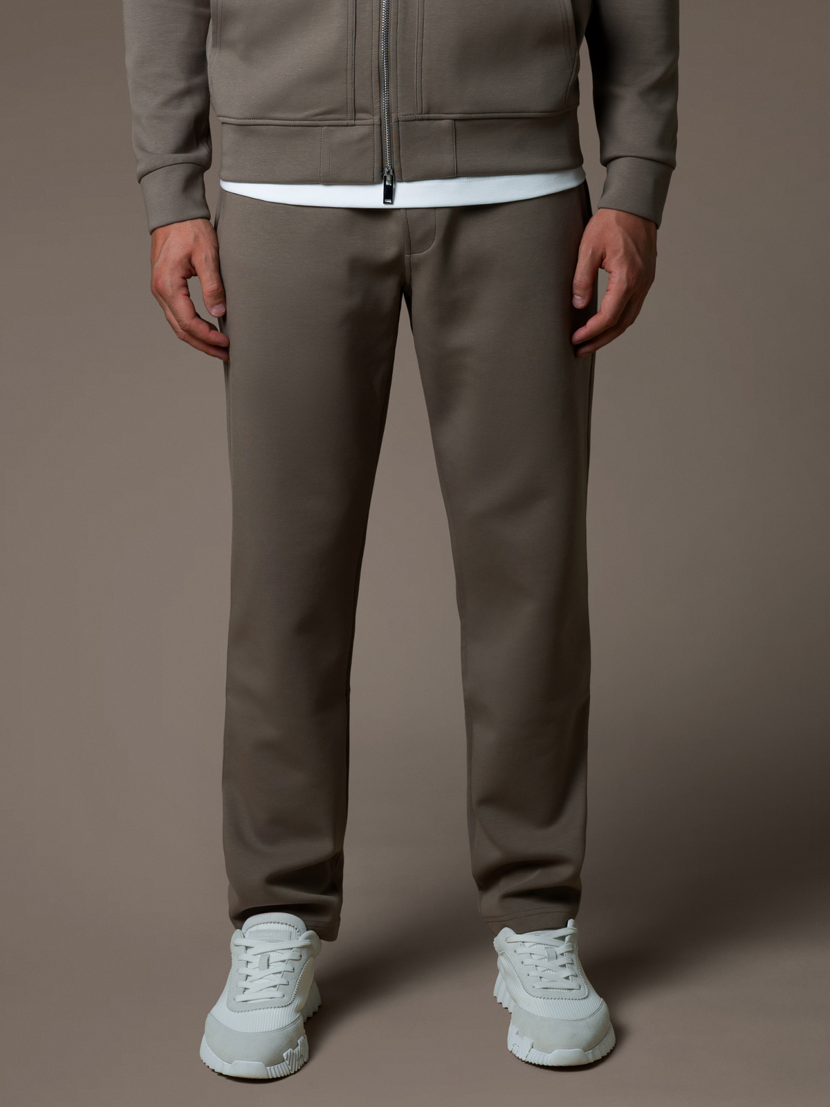 Interlock Flow Jogger - Taupe