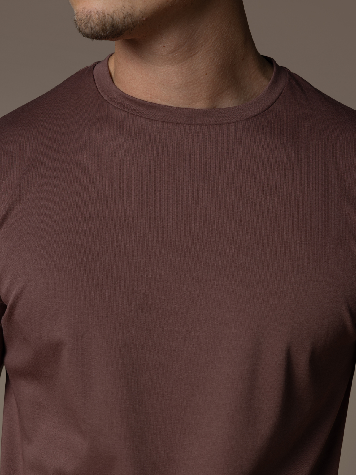 Essential Lux T-Shirt - Maroon