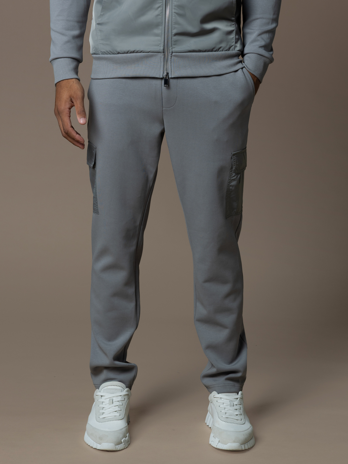 Hybrid Flow Cargo Jogger - Grey