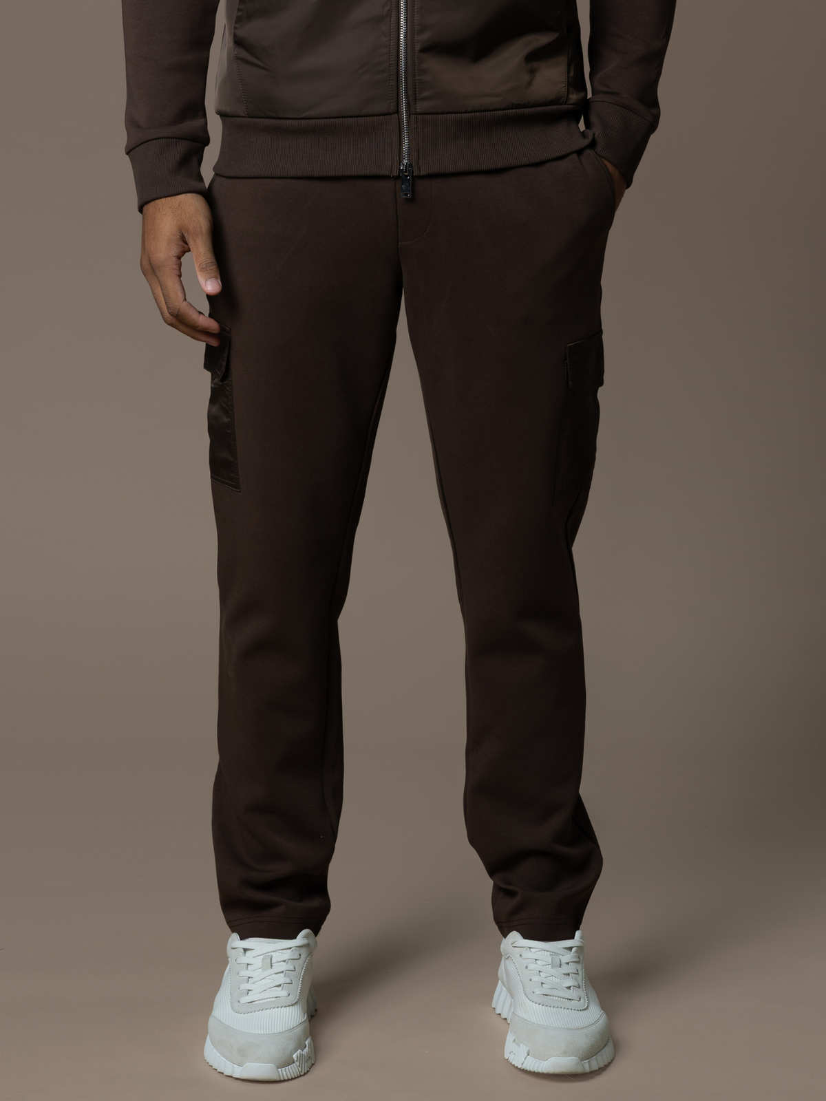 Hybrid Flow Cargo Jogger - Brown