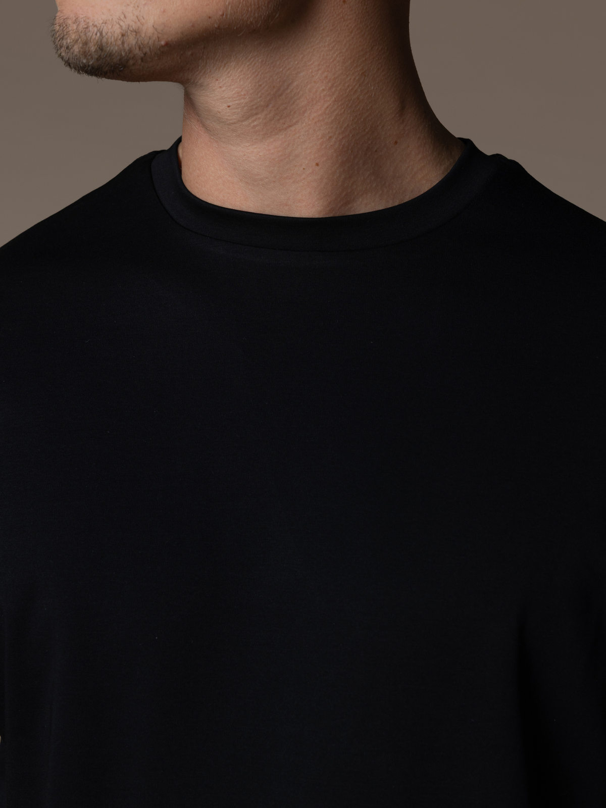Essential Lux T-Shirt - Black