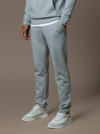 Essential Interlock Flow Jogger - Cloud Grey